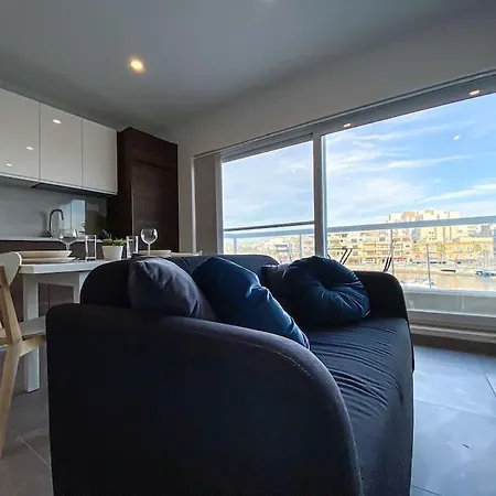 Sea Front 3rd Floor In By Solea Appartement