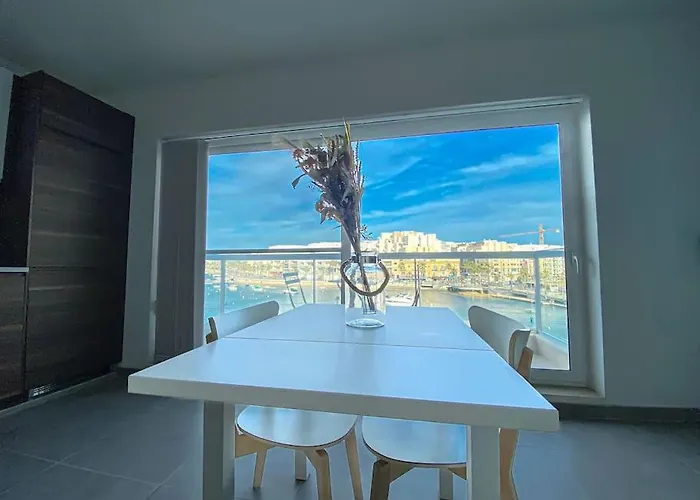 Sea Front 3rd Floor In By Solea