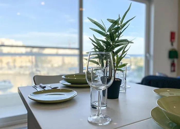 Apartament Sea Front 3rd Floor In By Solea